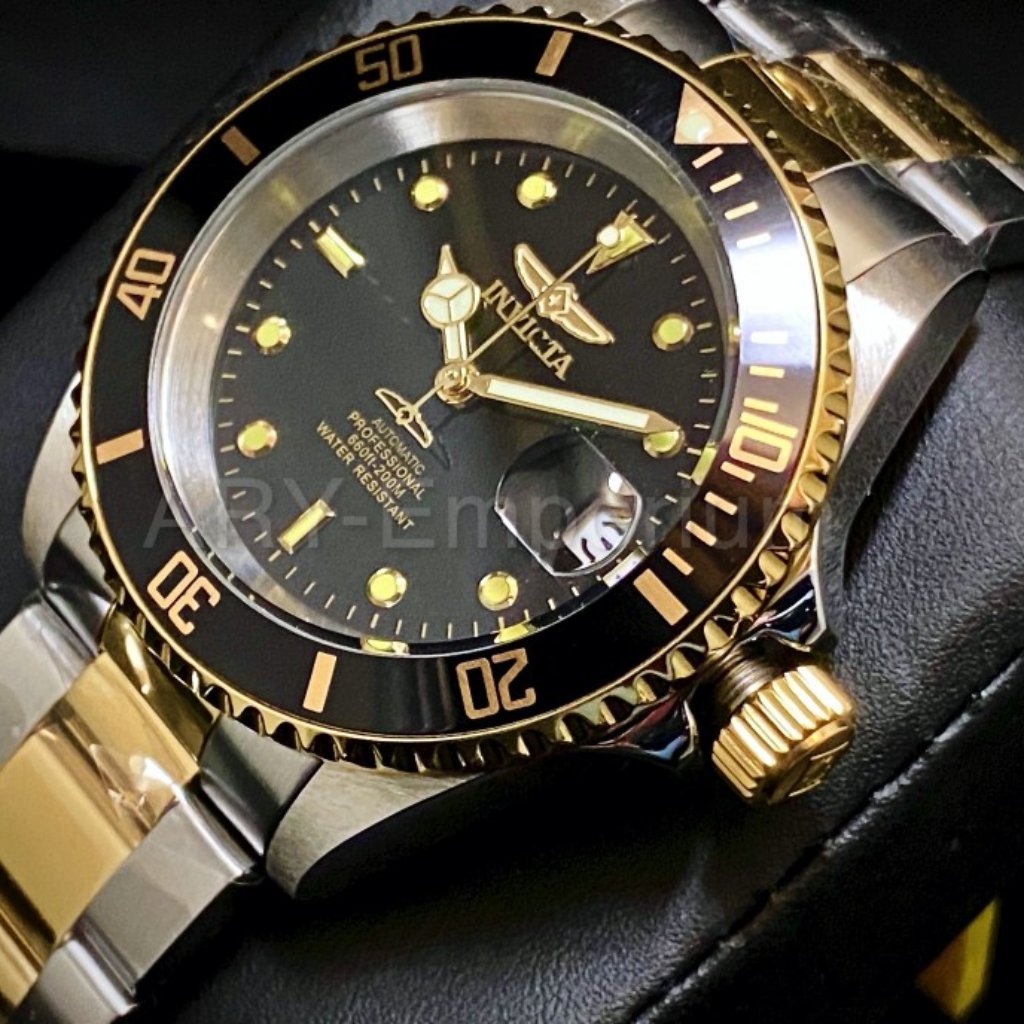 New Invicta Pro Diver 40mm Black Dial Quartz Watch